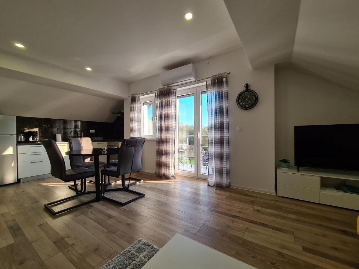 Boutique Apartments Nikola Tesla Rakovica Esterno foto