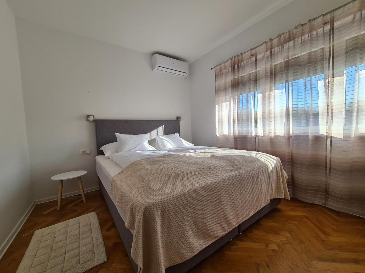 Boutique Apartments Nikola Tesla Rakovica Esterno foto